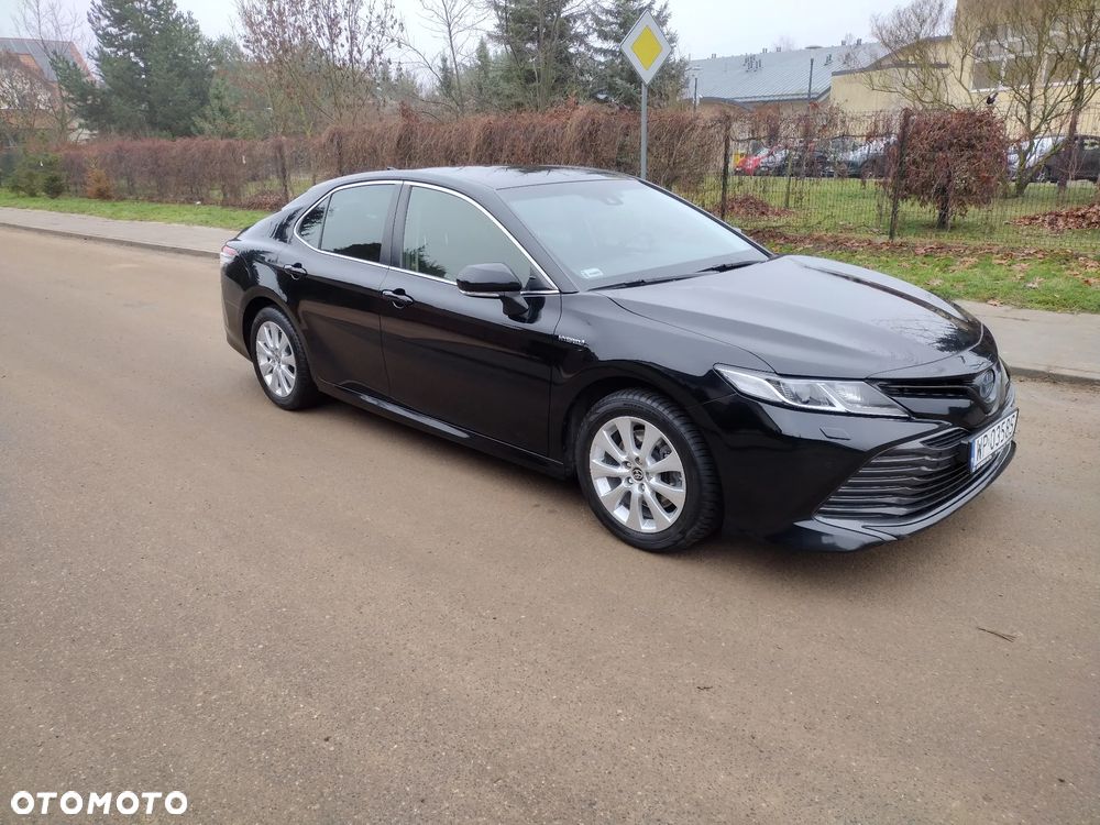 Toyota Camry 2.5 Hybrid Comfort CVT - 6