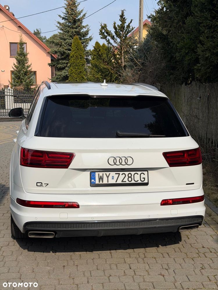 Audi Q7 - 5