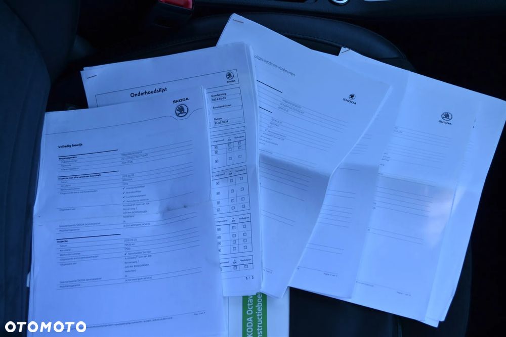 Skoda Octavia 1.6 TDI DPF DSG Elegance - 26