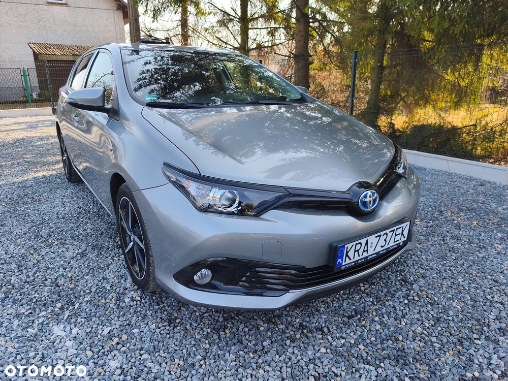 Toyota Auris - 11