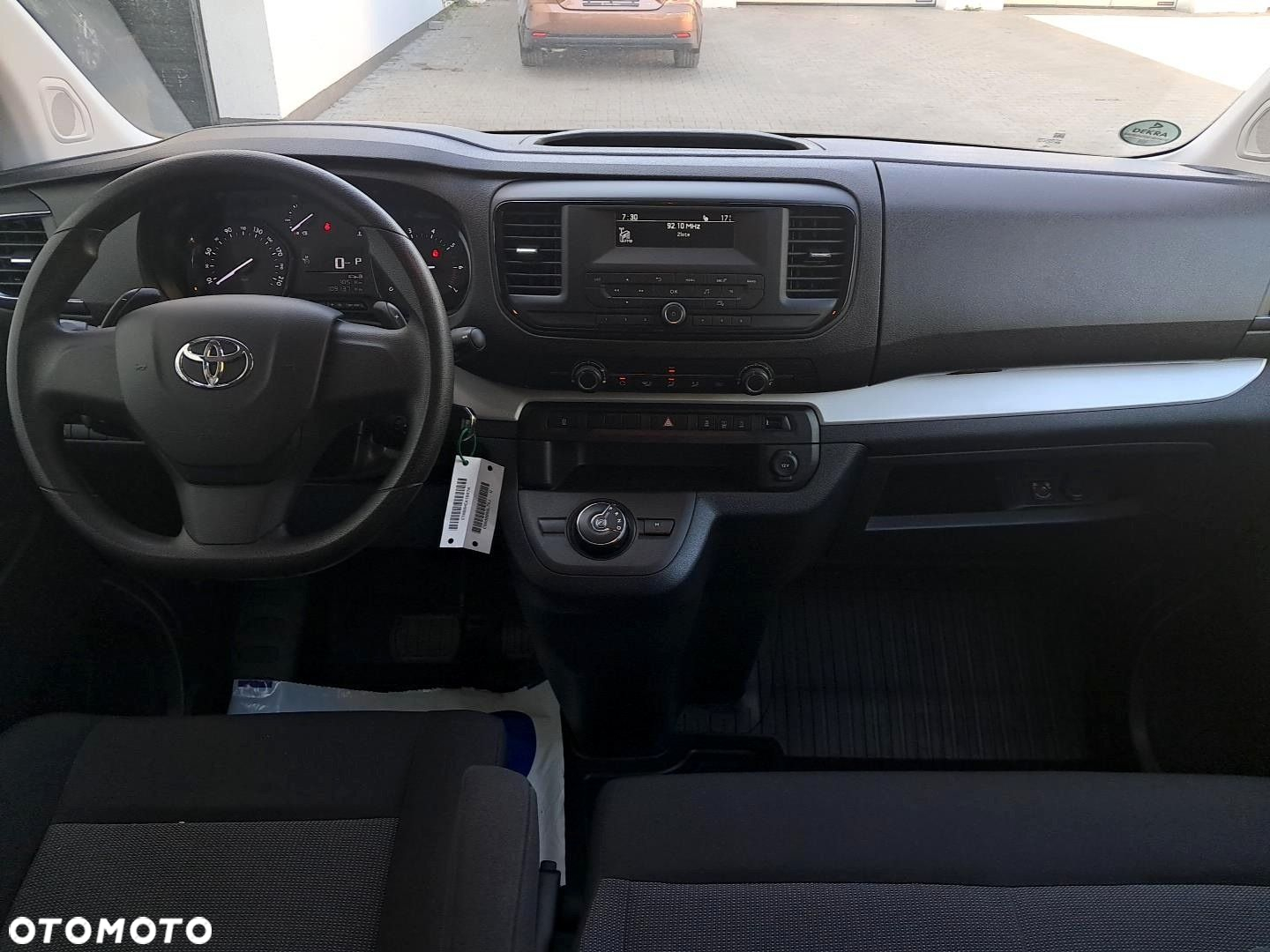 Toyota Proace Verso 2.0 D4-D Long Business - 23