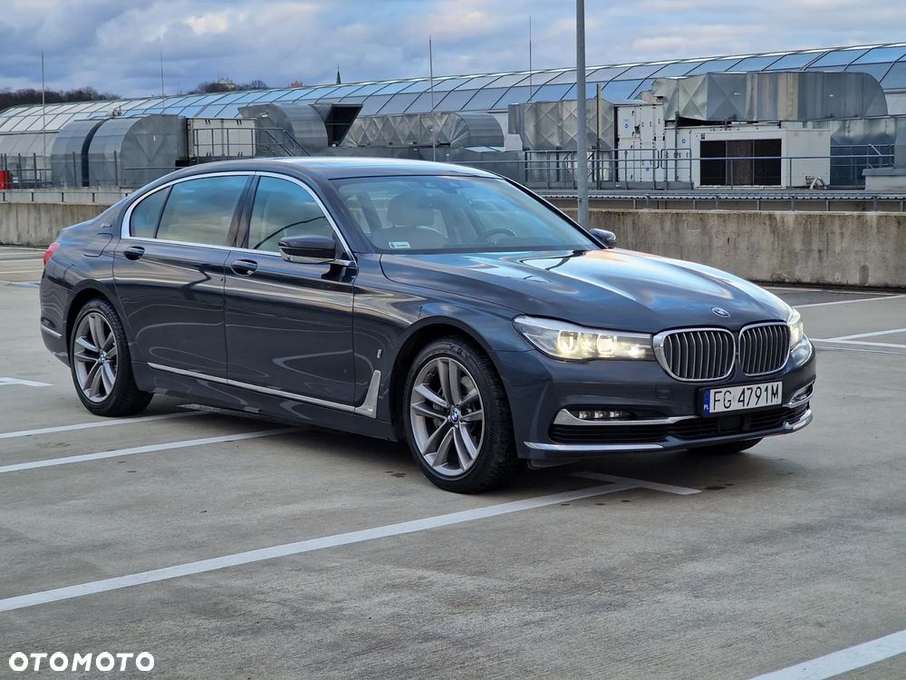 BMW Seria 7 ver-740le-iperformance - 19