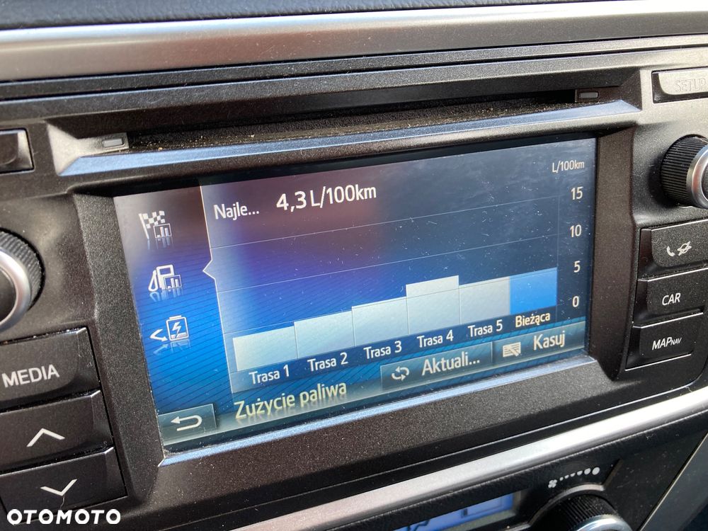 Toyota Auris - 9