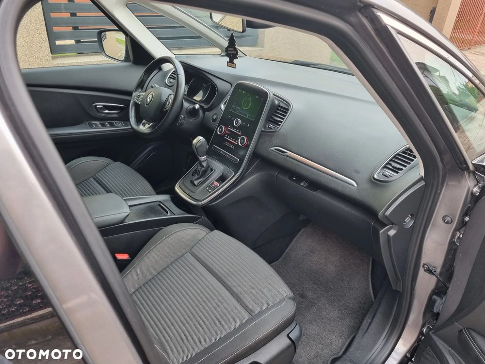 Renault Scenic - 12