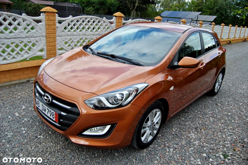 Hyundai i30 1.4 Trend - 19