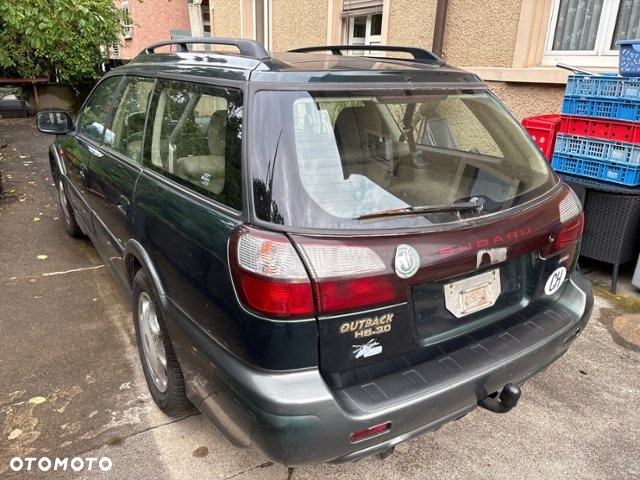Subaru Outback Legacy 3.0 H6 - 4
