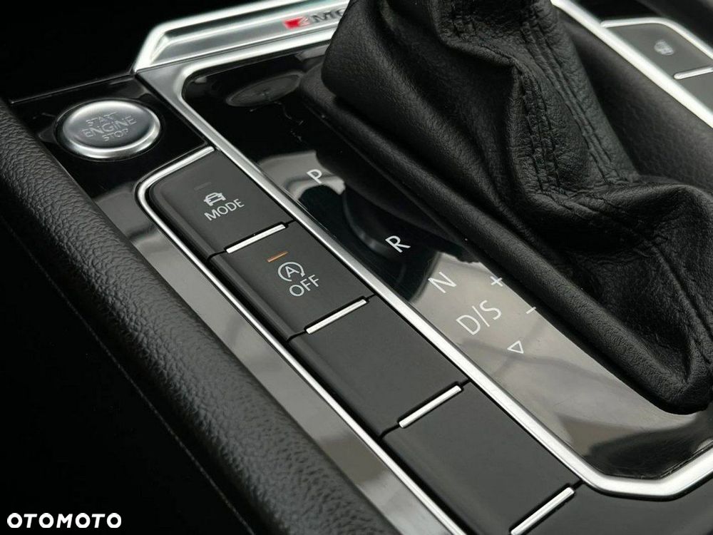 Volkswagen Passat 2.0 TDI Bi-Turbo BMT 4Mot Highline DSG - 21