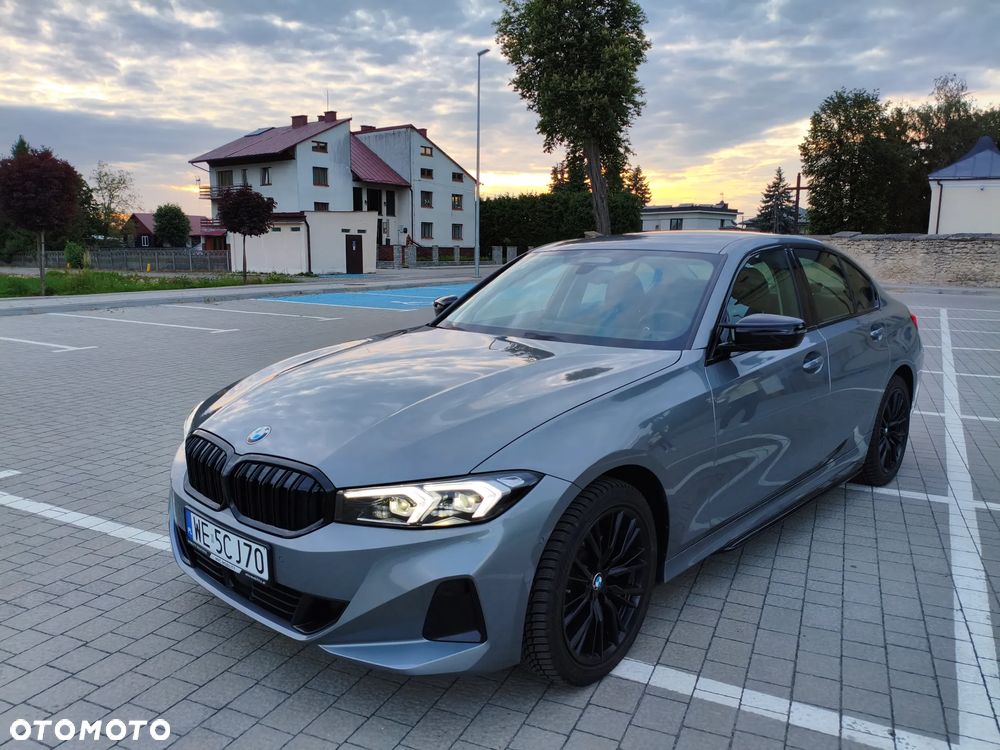BMW Seria 3 320d xDrive mHEV - 9