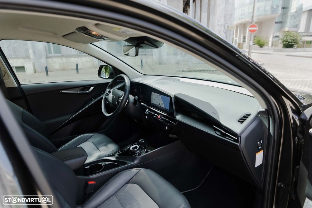 Kia Niro EV 64kWh Drive - 25