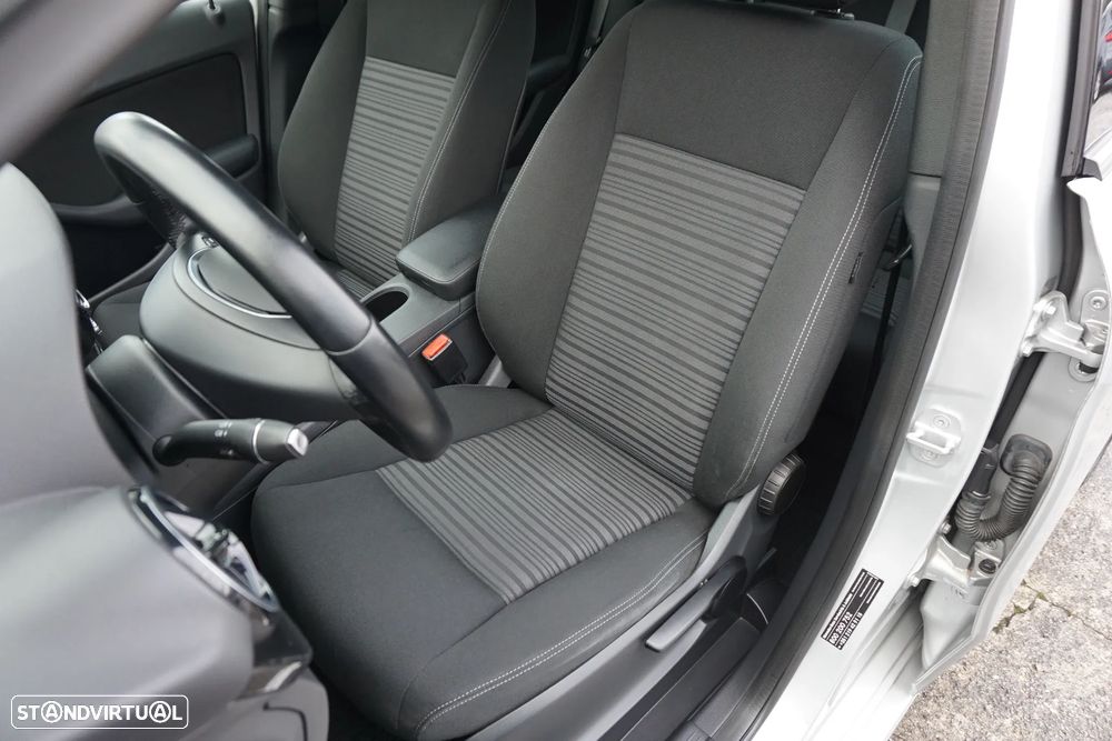 Mercedes-Benz B 180 CDi BlueEfficiency - 16