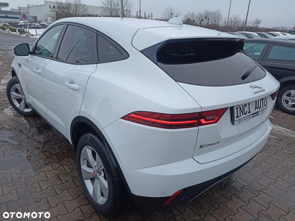 Jaguar E-Pace D150 AWD - 9