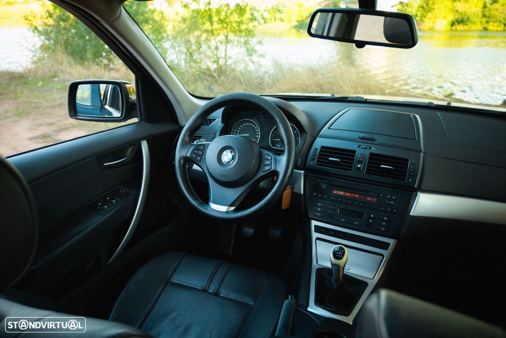 BMW X3 2.0 d LifeStyle - 27