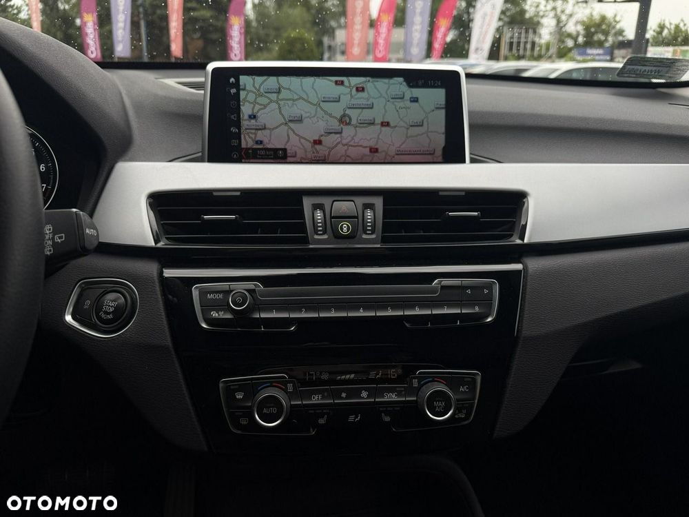 BMW X1 sDrive18i GPF xLine - 22
