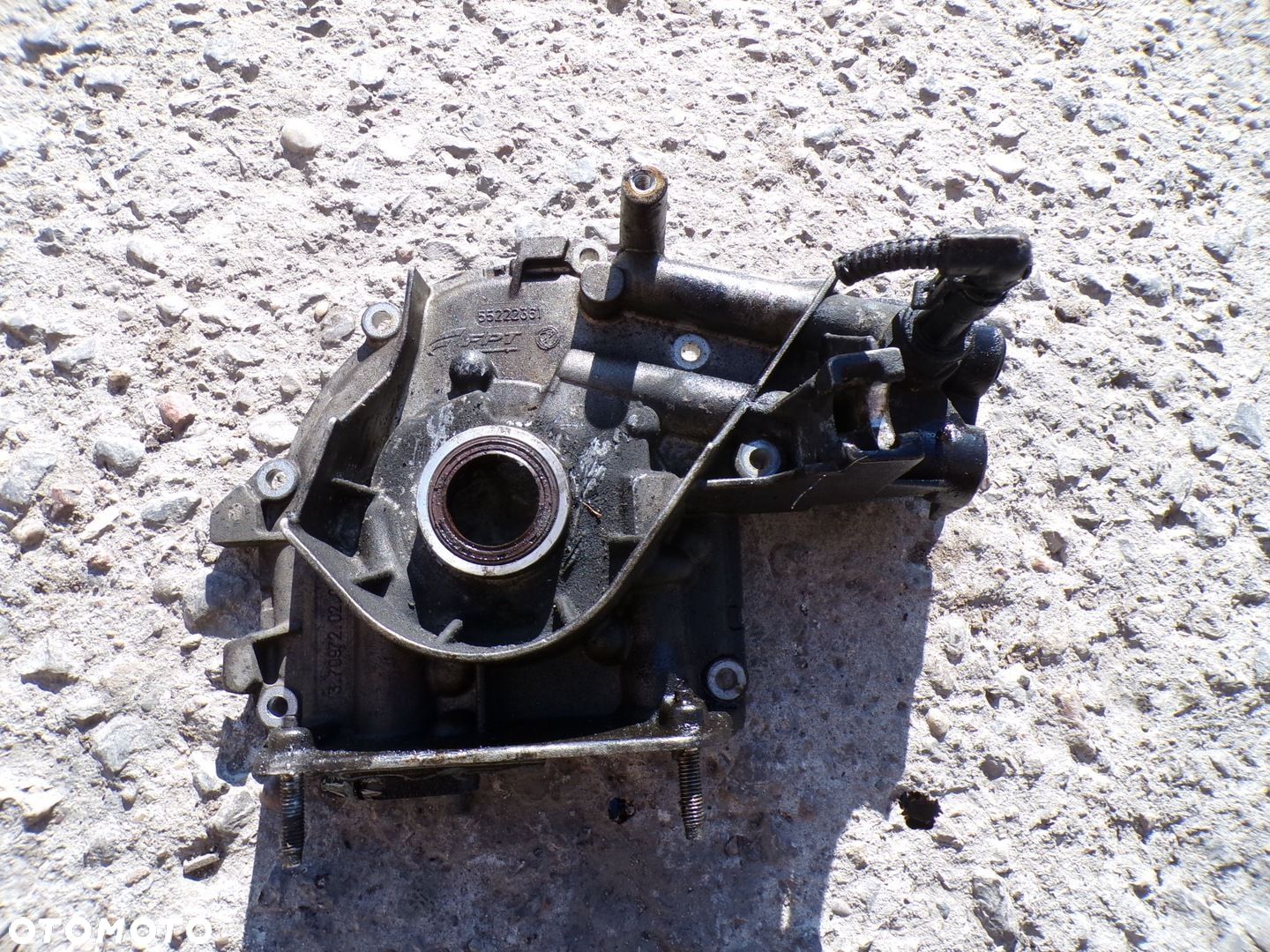 POMPA OLEJU ALFA ROMEO MITO GIULIETTA FIAT 500X 1.4 MULTIAIR 55222361 - 2
