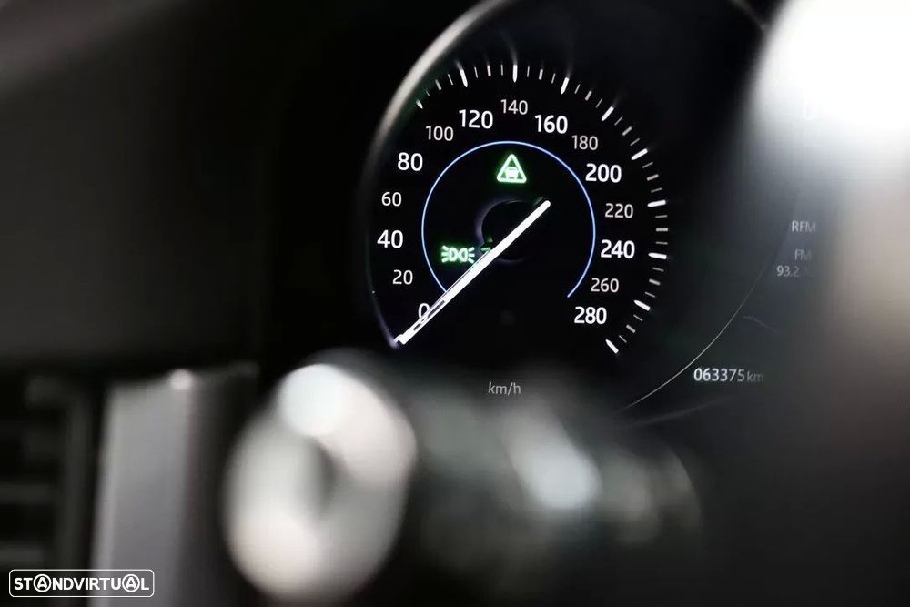 Jaguar XF 20d Aut. R-Sport - 33