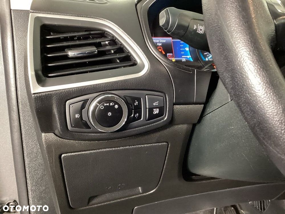 Ford Edge - 22