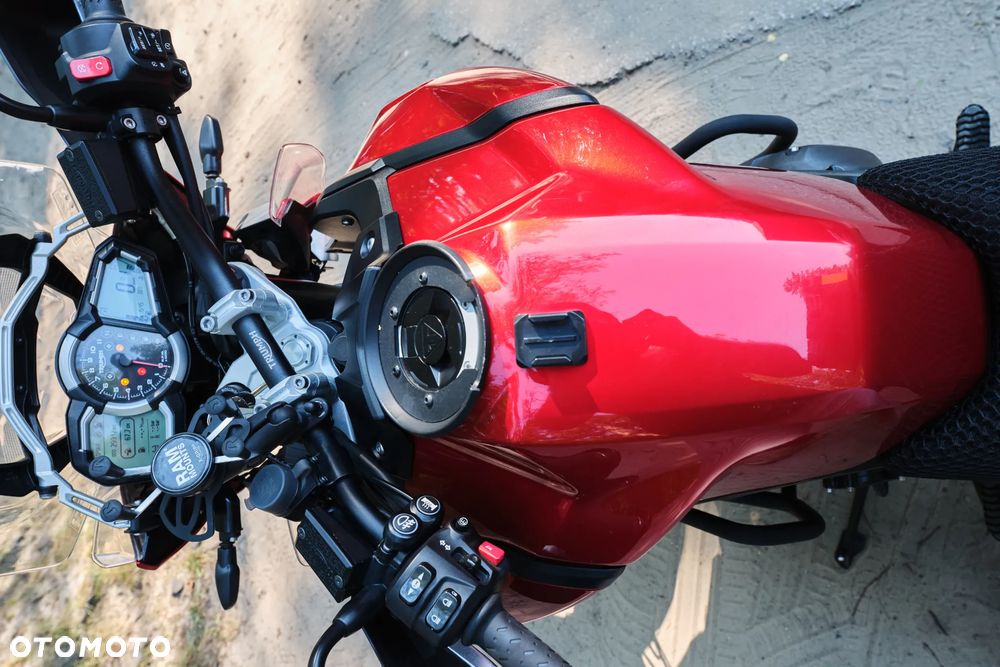 Triumph Tiger - 37