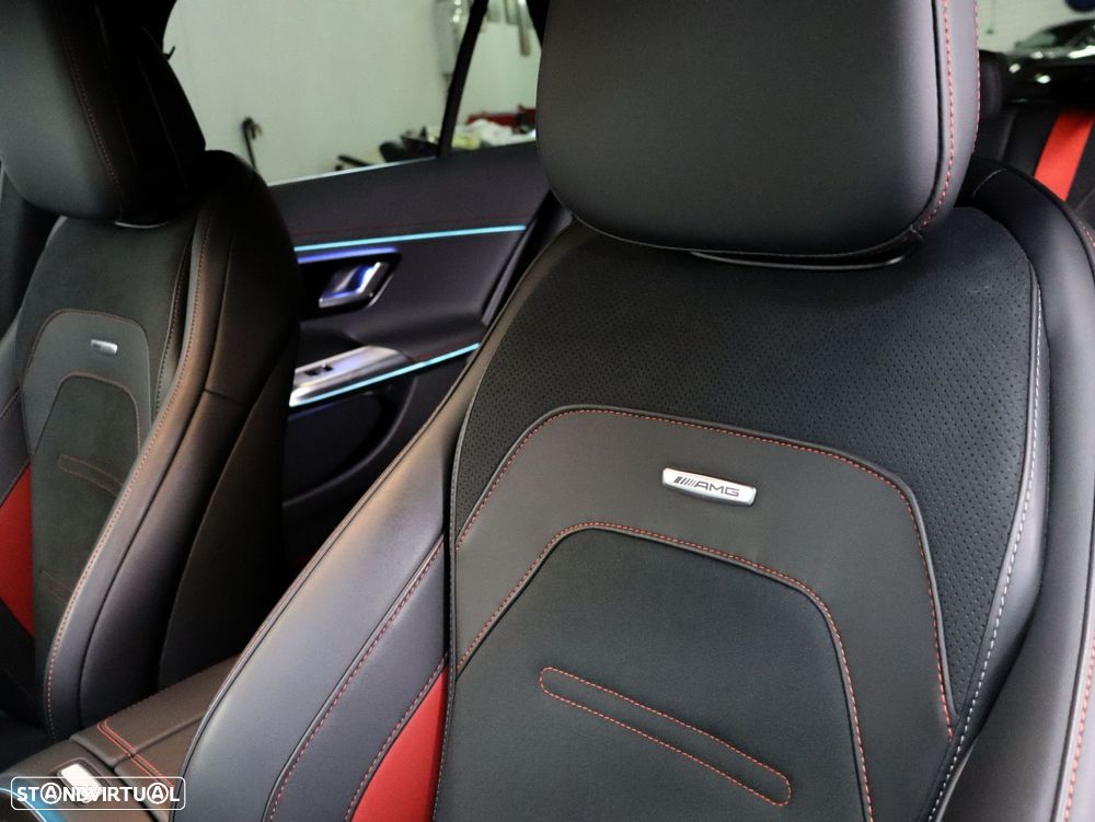 Mercedes-Benz E 53 AMG Hybrid 4Matic+ - 31