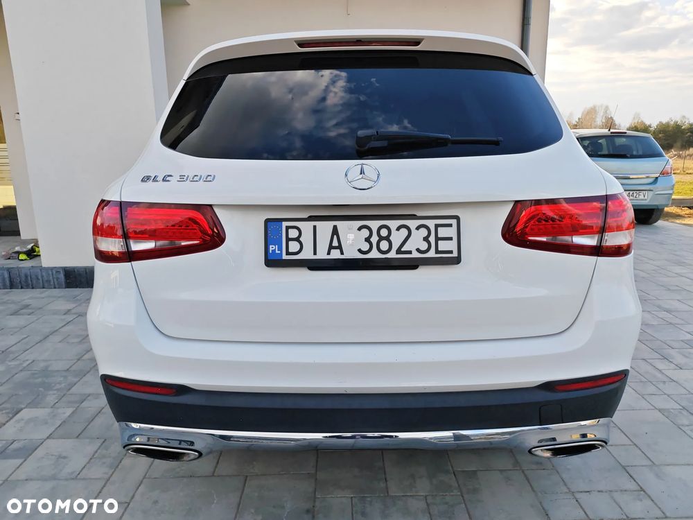 Mercedes-Benz GLC - 20