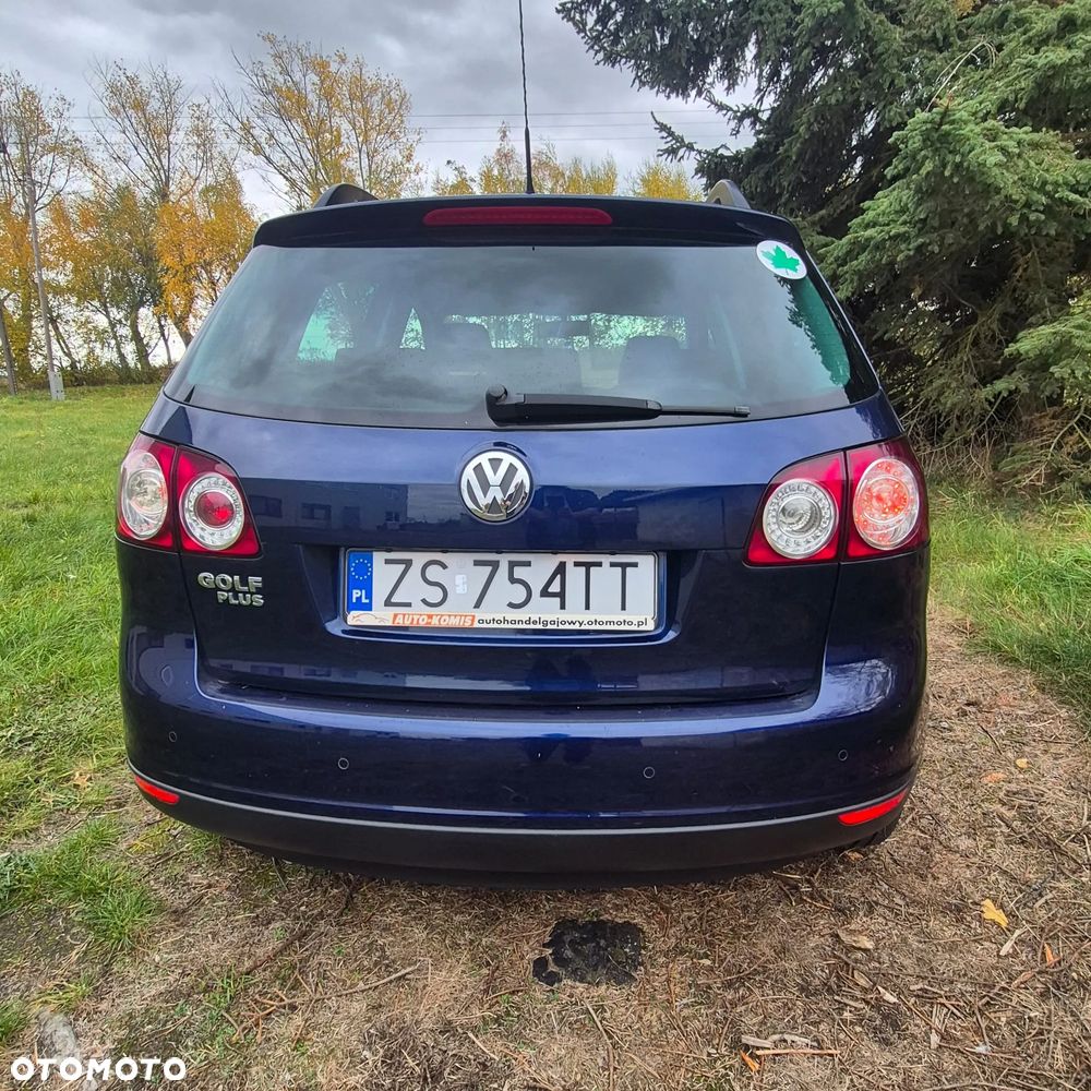Volkswagen Golf Plus - 13