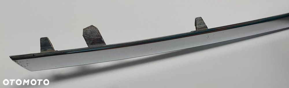LISTWA ATRAPY GRILLA CHROM MERCEDES W245 - 3