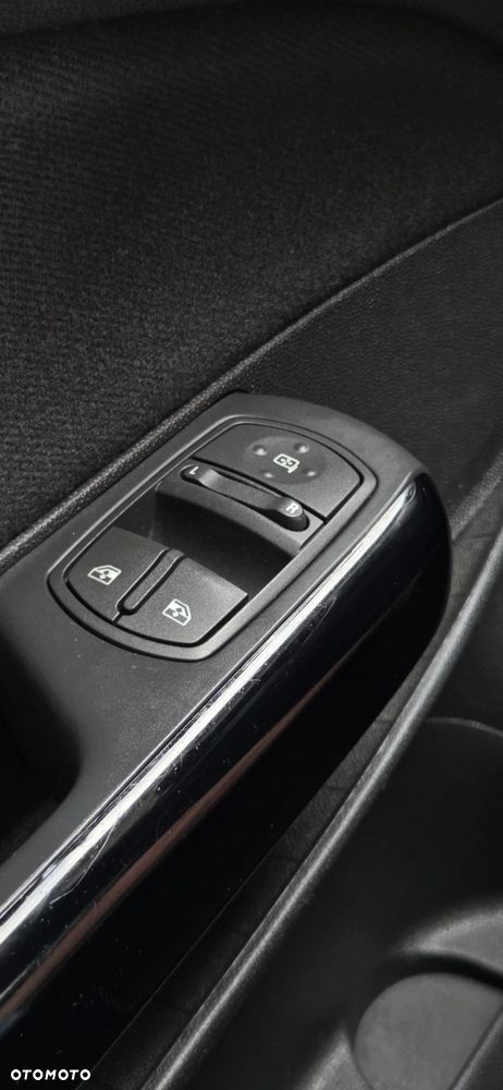 Opel Corsa 1.4 (ecoFLEX) Start/Stop Innovation - 24