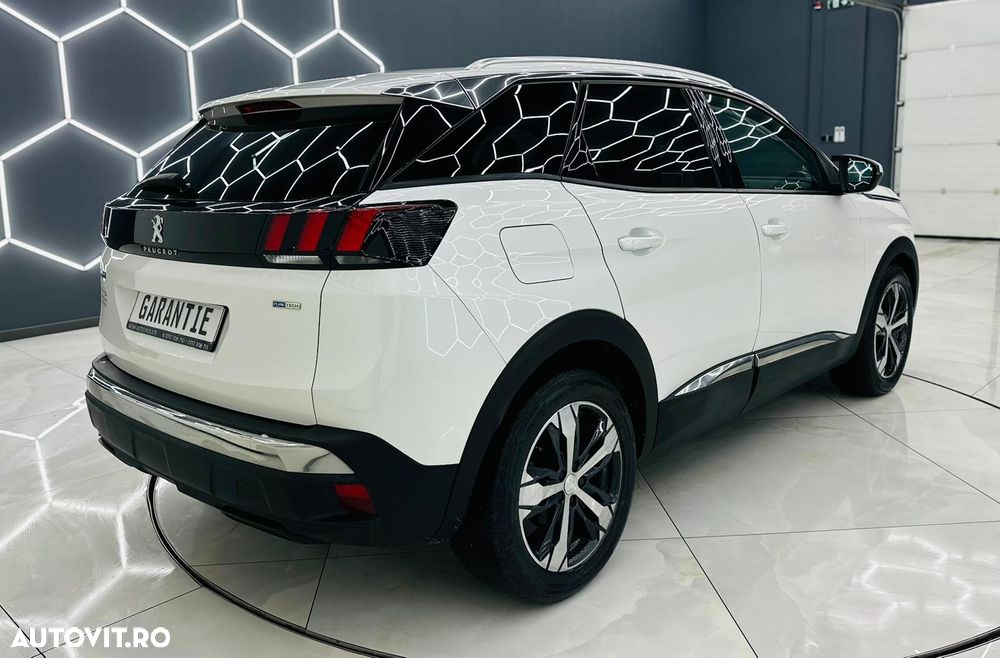 Peugeot 3008 PureTech 130 Stop & Start GPF Allure - 4