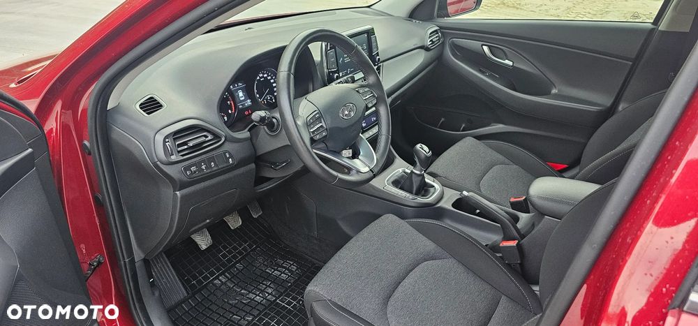 Hyundai i30 1.5 T-GDI 48V Smart - 14