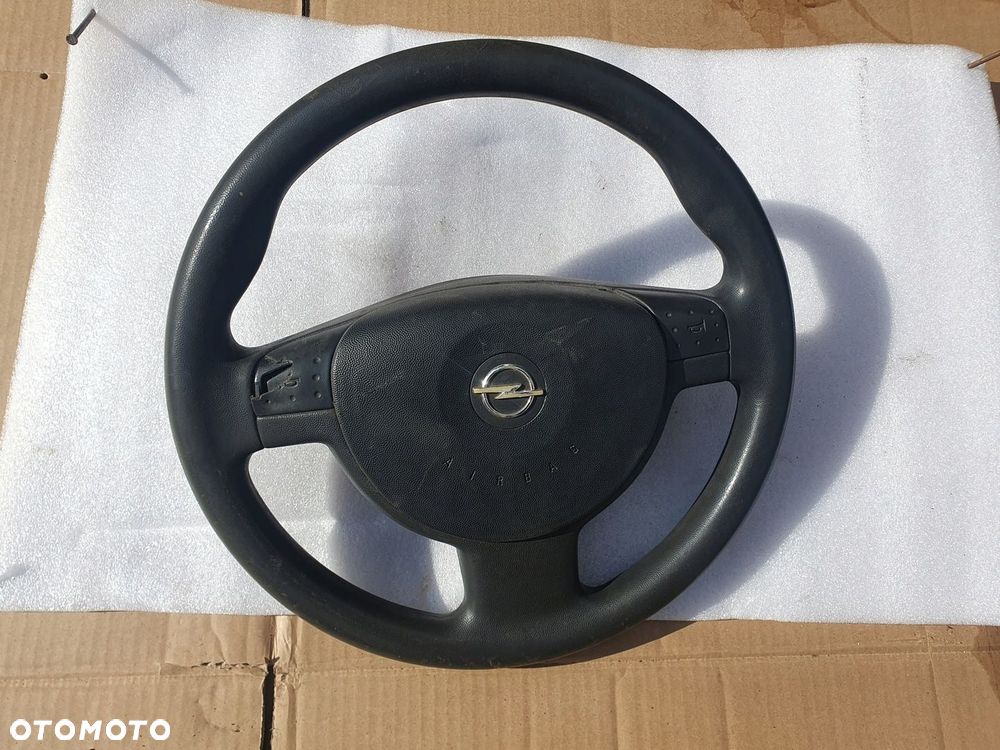 kierownica poduszka OPEL CORSA C 2001r. wersja 3 drzwi zużyta jak na foto - 1