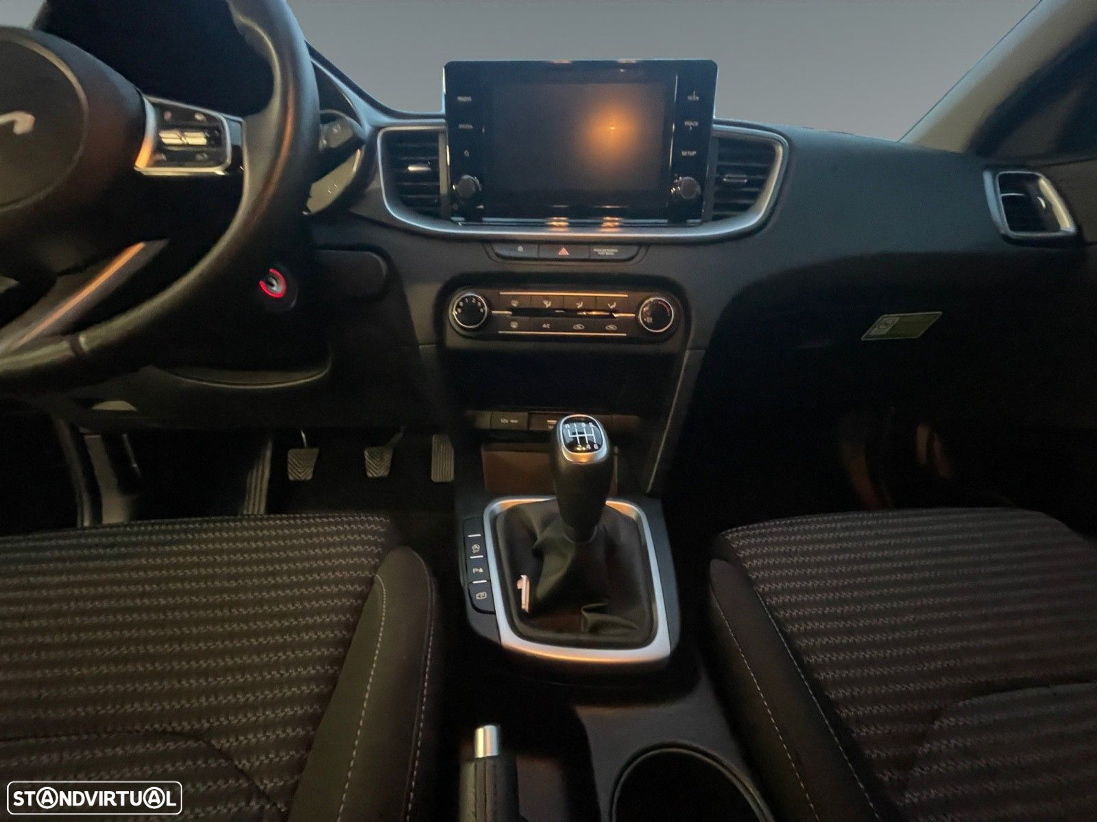 Kia XCeed 1.0 T-GDI Dynamic - 11