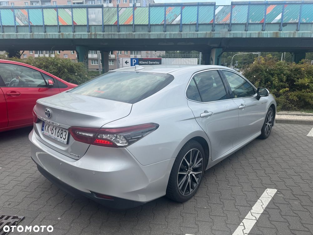 Toyota Camry 2.5 Hybrid Executive CVT - 6