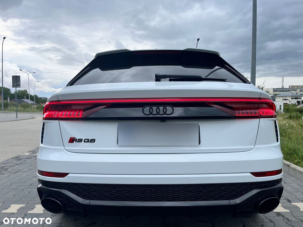 Audi RS Q8 - 5