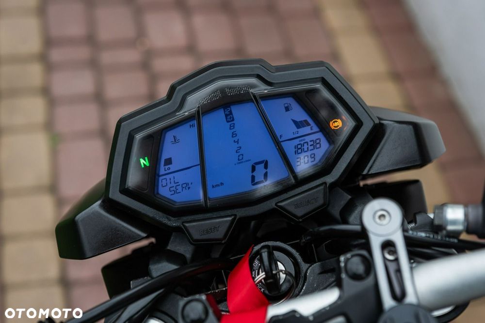 Yamaha MT - 13