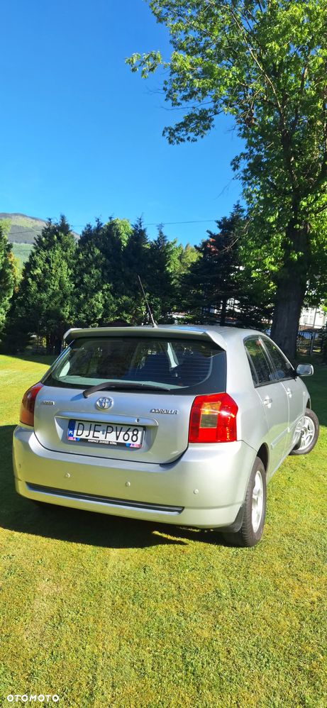 Toyota Corolla 1.6 VVT-i Sol - 4