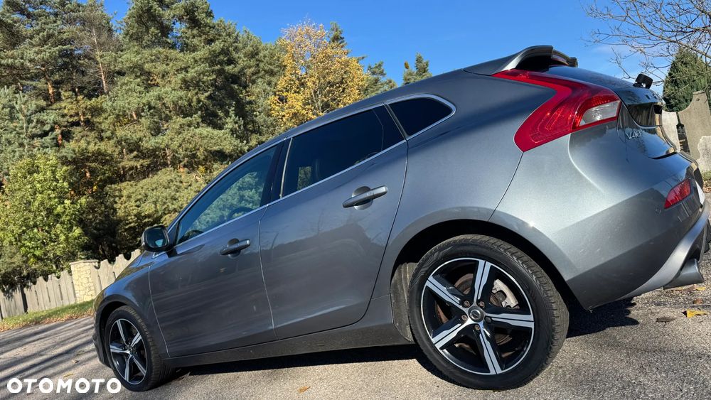 Volvo V40 D3 Geartronic RDesign - 5