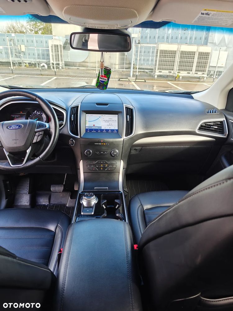 Ford Edge - 15