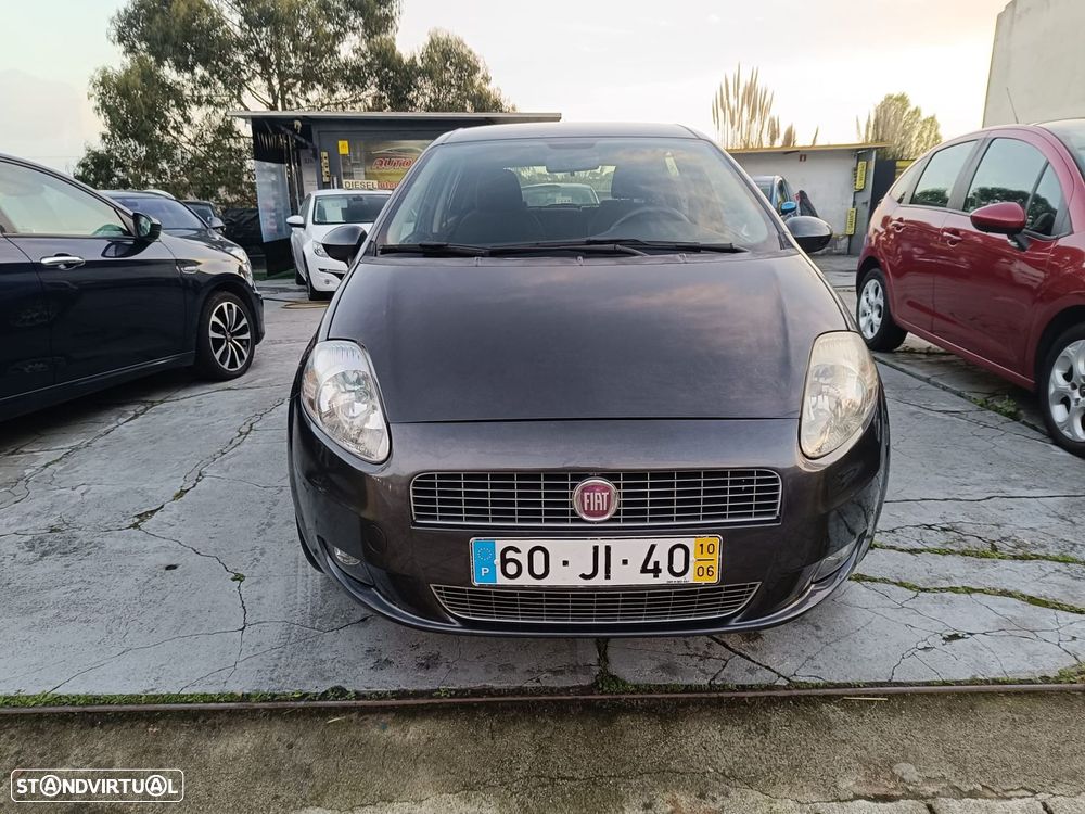 Fiat Grande Punto - 2