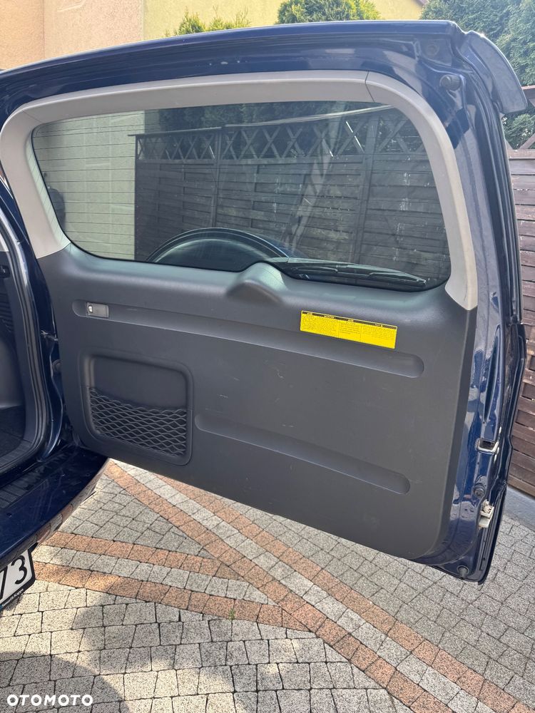 Toyota RAV4 2.2 D-4D 4x4 Sol - 10