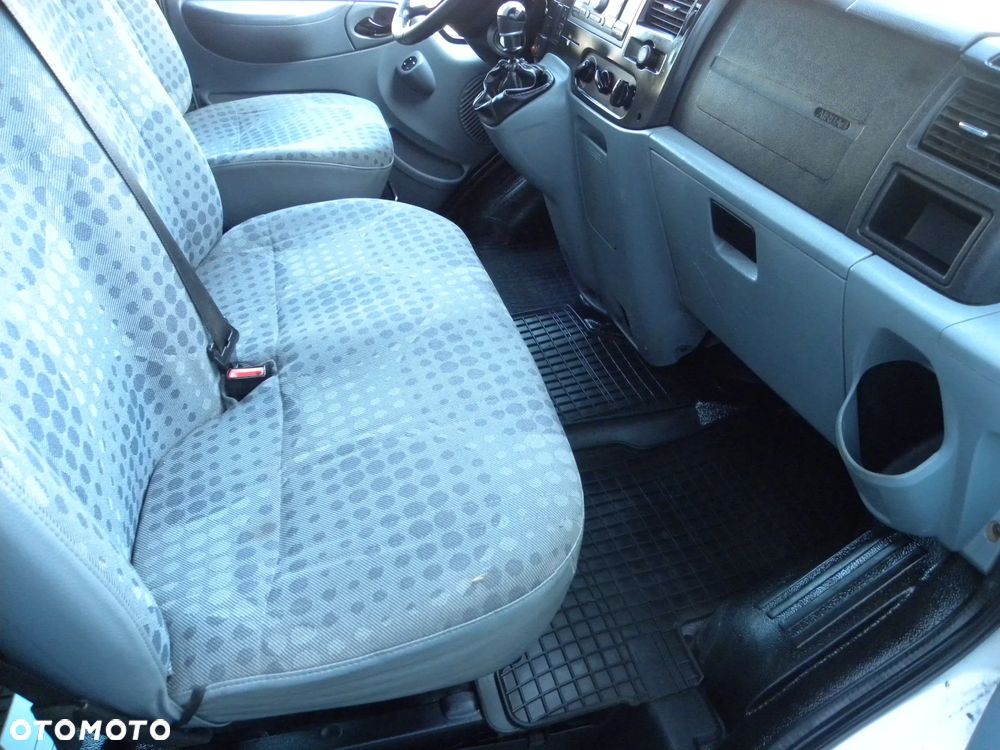 Ford Transit 2.2tdci - 6