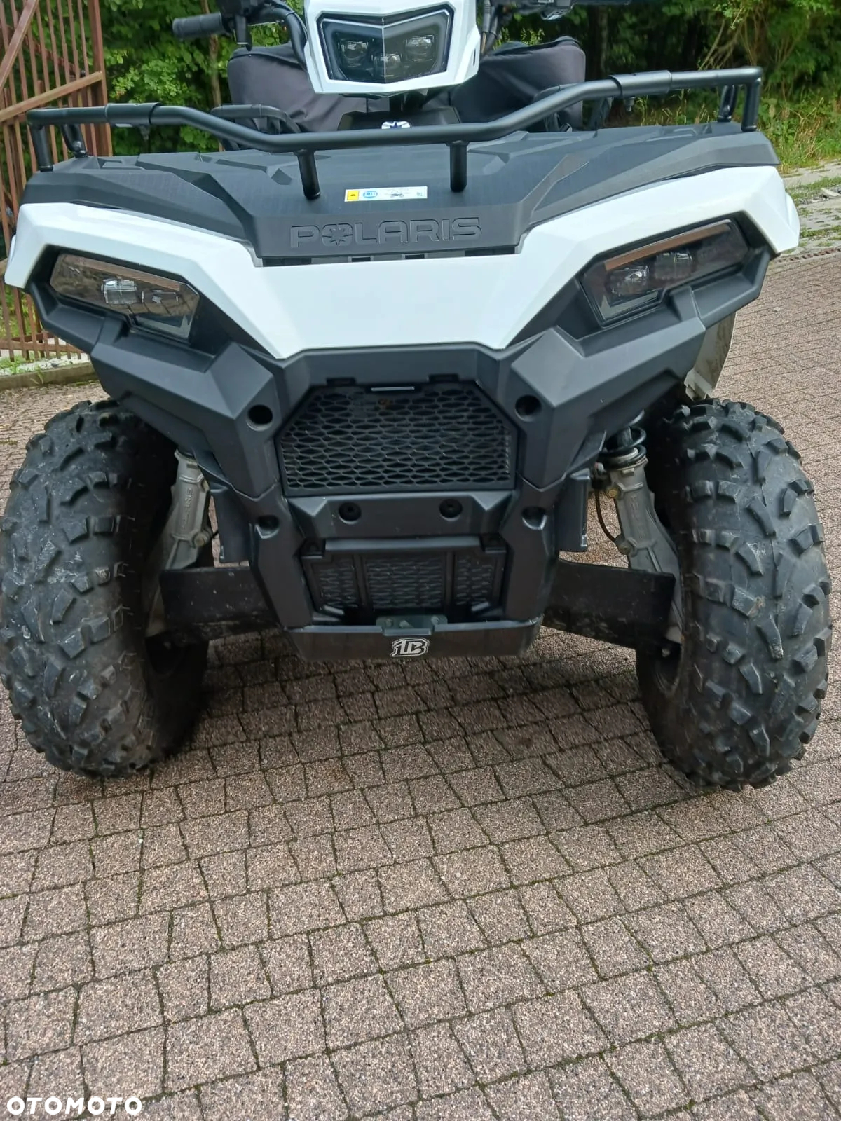 Polaris Sportsman - 7