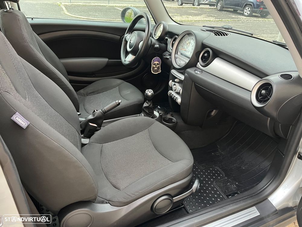 MINI 3 Portas One 1.4 - 5