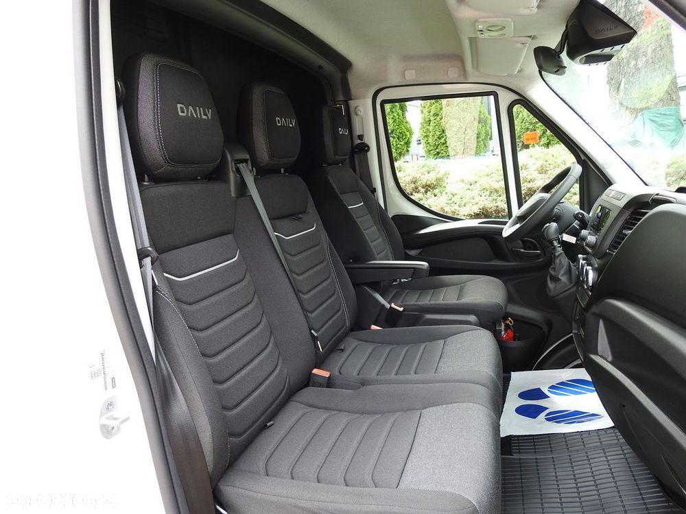 Iveco DAILY 35S18 NOWY PLANDEKA WEBASTO KLIMATYZACJA TEMPOMAT ASO  180KM - 36