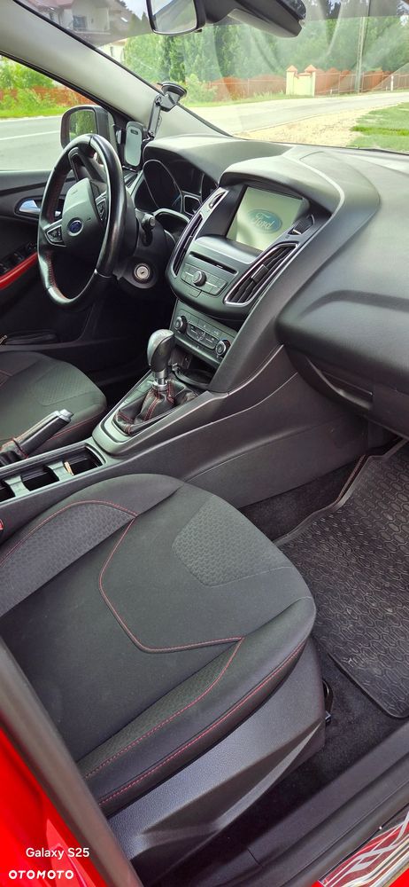 Ford Focus 1.5 EcoBoost ST-Line ASS - 9