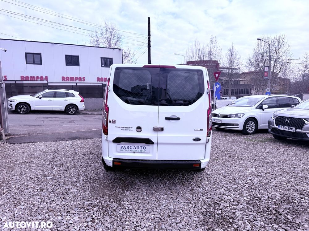 Ford Transit Custom - 13