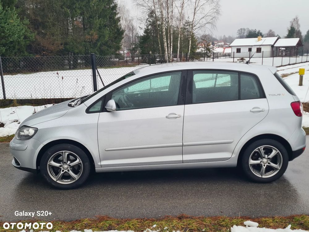 Volkswagen Golf Plus - 1