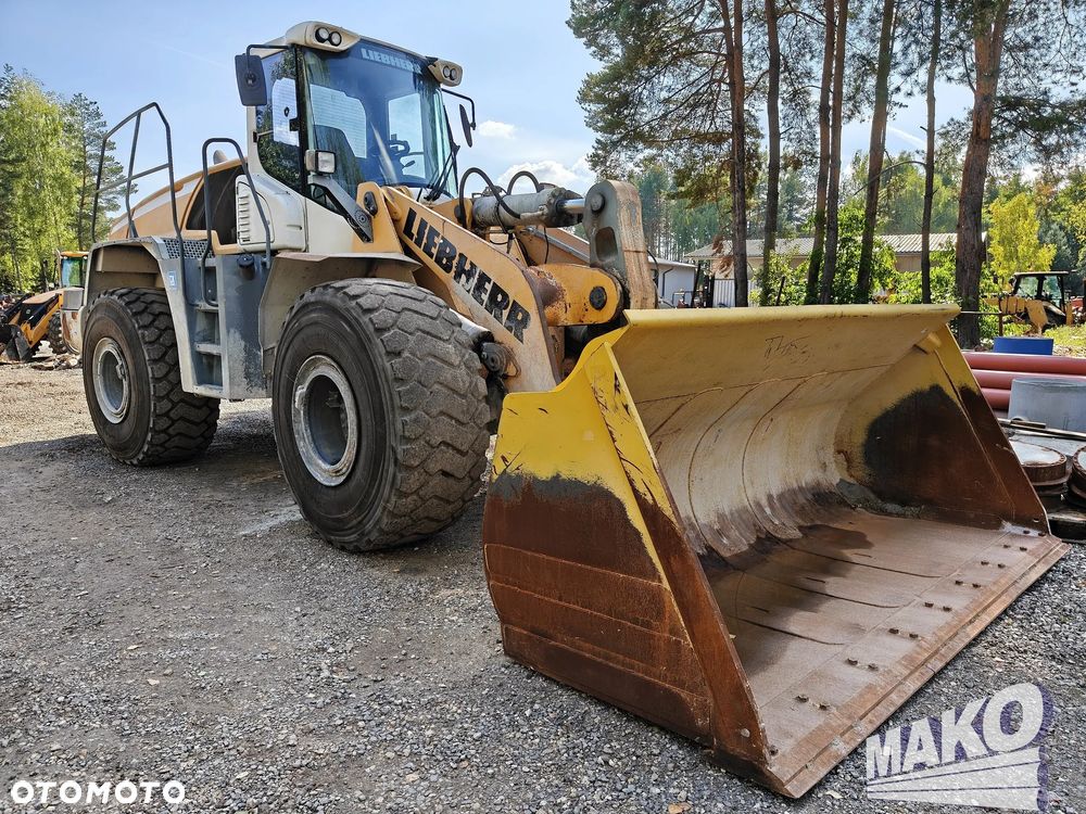 Liebherr L566 - 6
