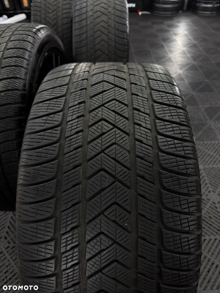 Oryginalne felgi Porsche 21″ + opony Pirelli Scorpion Winter | 275/40 & 305/35 R21 | Zestaw - 8