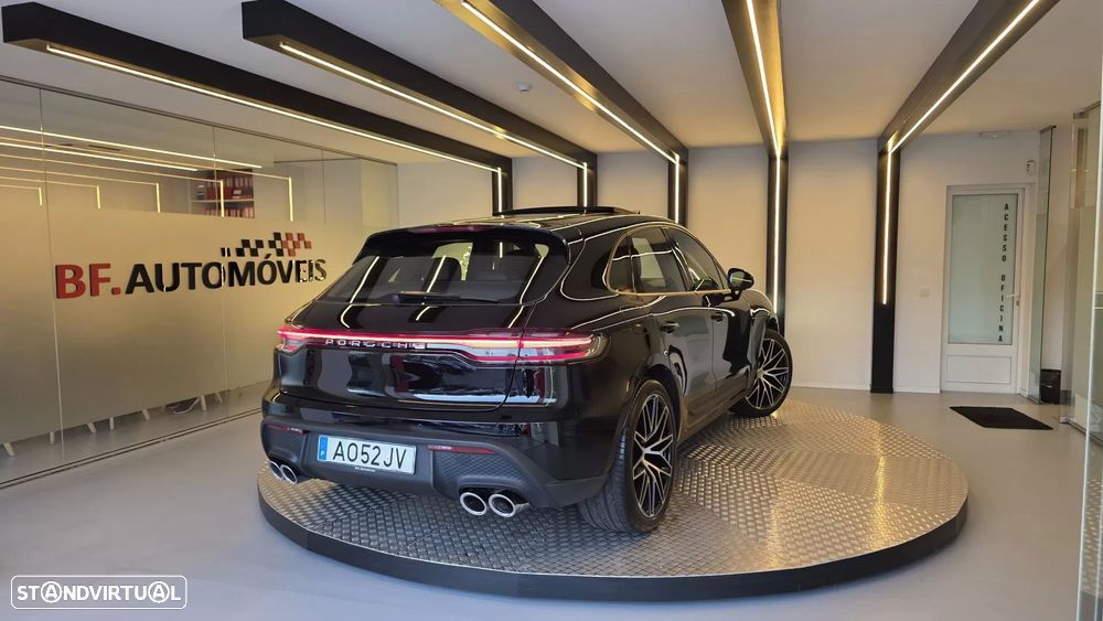 Porsche Macan T - 16