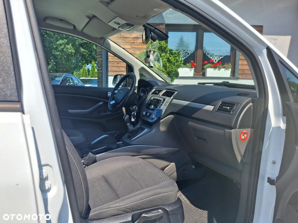 Ford C-MAX 2.0 Titanium - 27