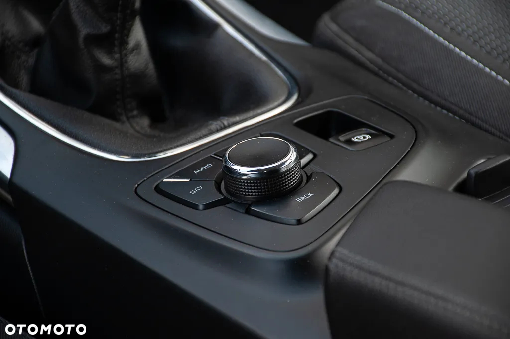 Opel Insignia 2.0 CDTI 150 Jahre - 25